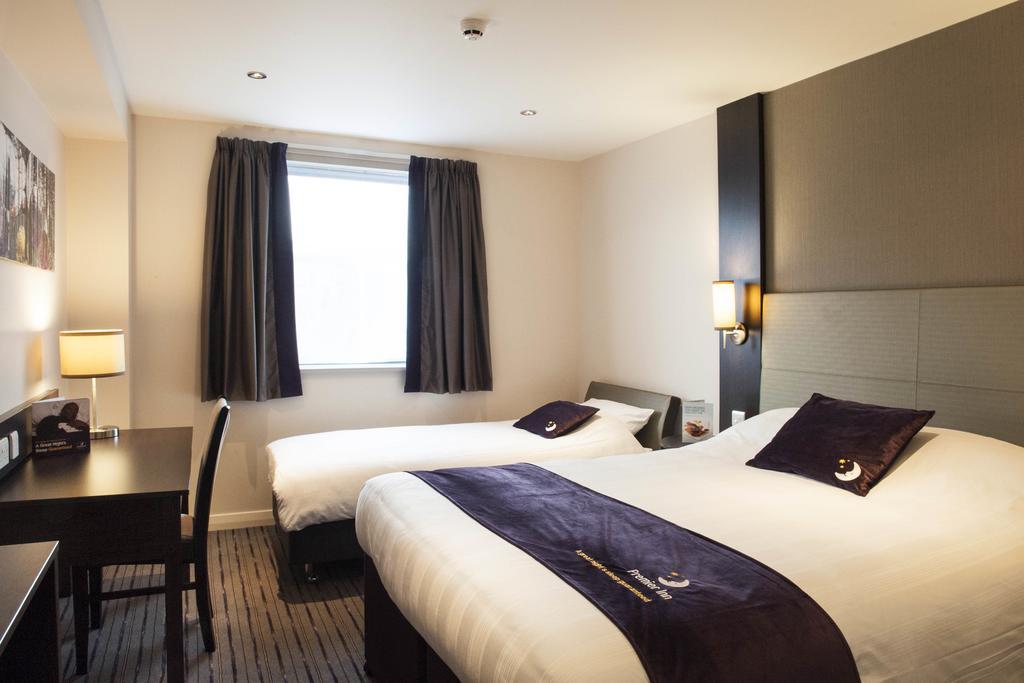 Premier Inn Norwich City Centre - Duke Street Экстерьер фото