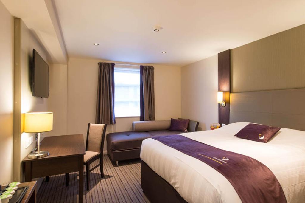 Premier Inn Norwich City Centre - Duke Street Экстерьер фото
